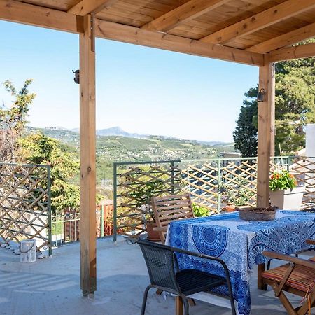 Cozy Studio In Dafnes Near To Heraklion Dhafnes Exterior foto